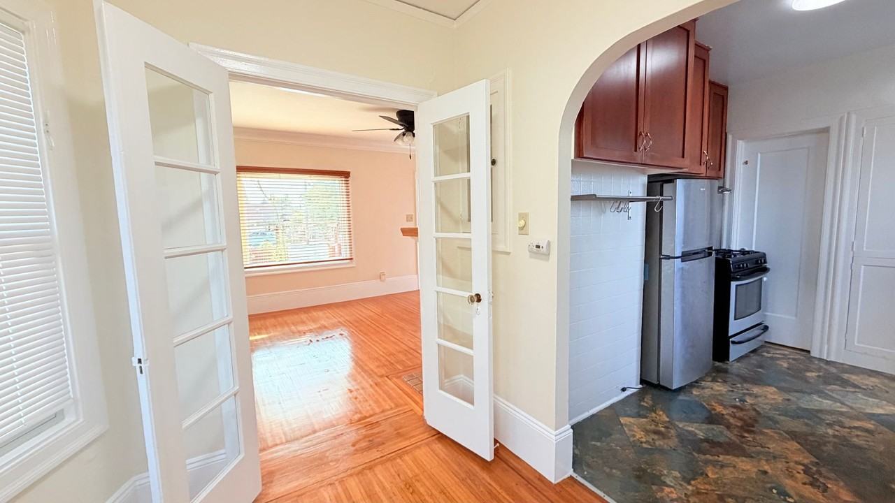 3265 Liese Ave - Photo 5 of 20