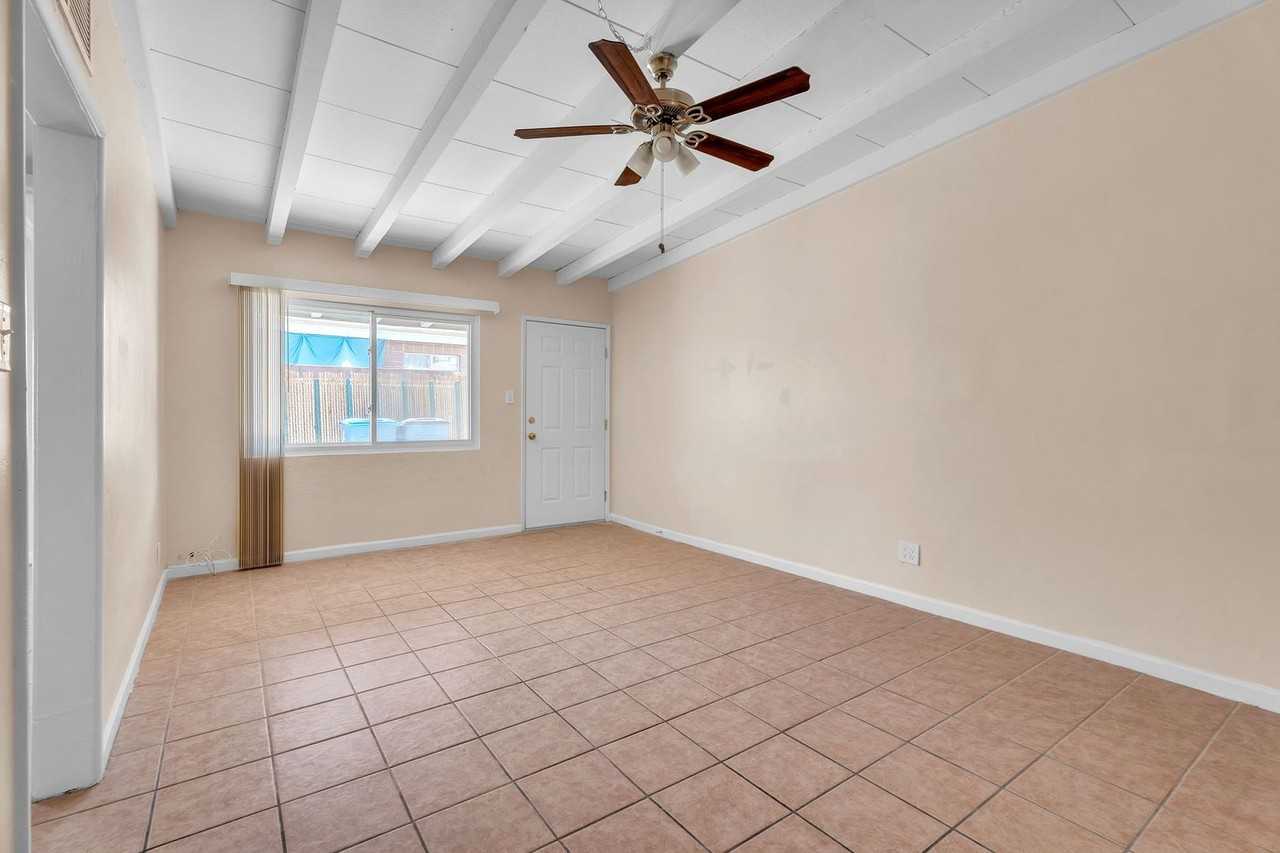710 N 10th St - Photo 2 of 26