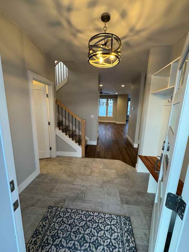 1149 W Berry Cir - Photo 3 of 28