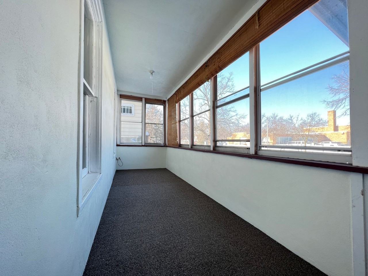 812 7th Avenue South - Photo 2 of 10