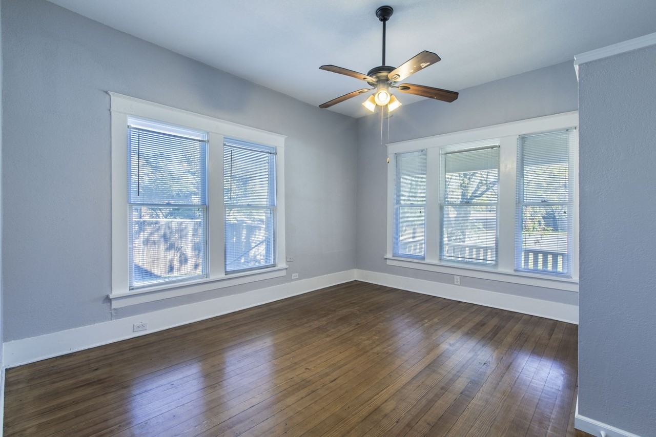 609 Herring Ave - Photo 4 of 30