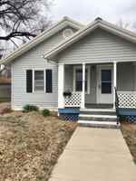 featured image of 518 W 13th Ave