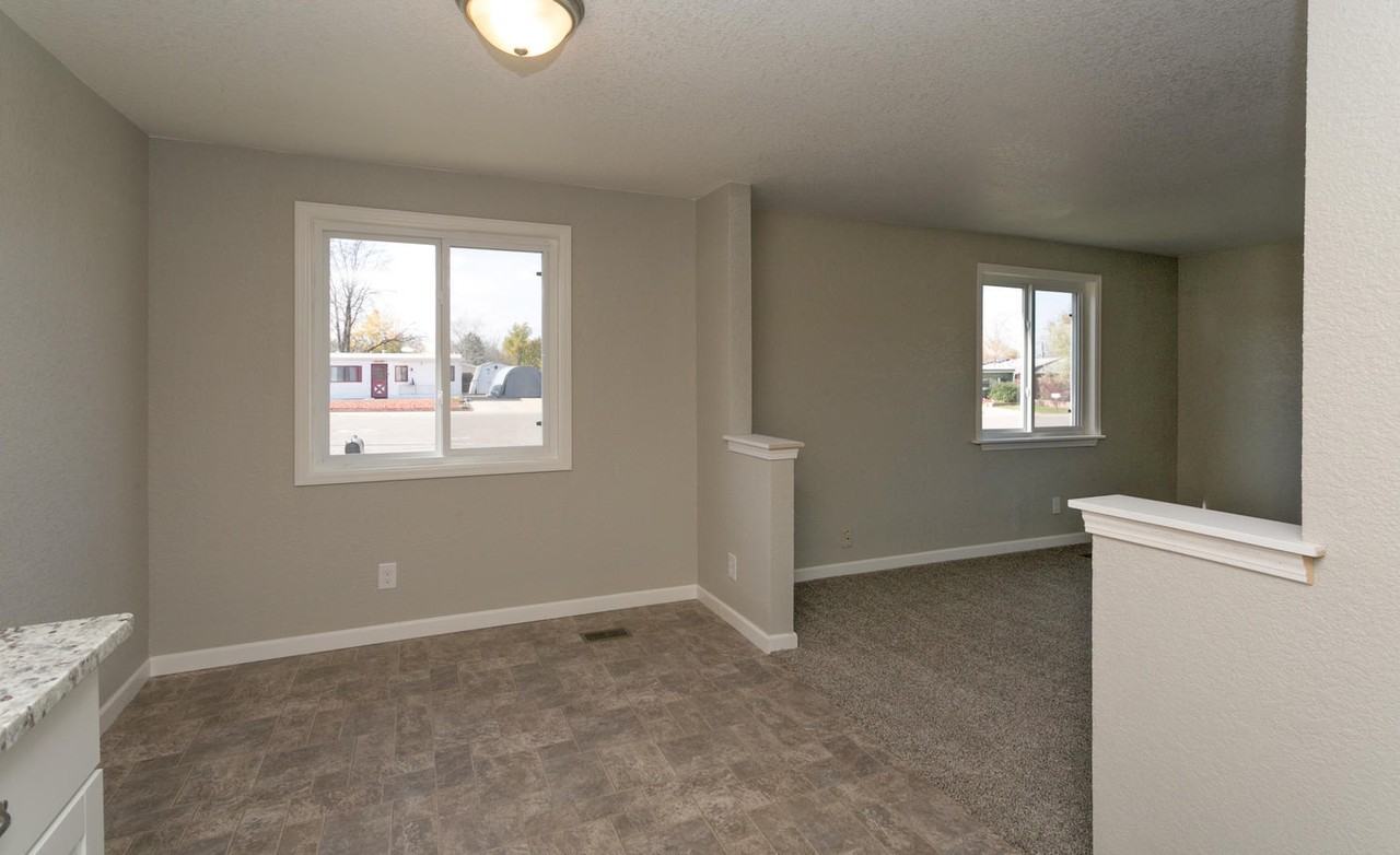 1107 Glen Dale Ct - Photo 2 of 25