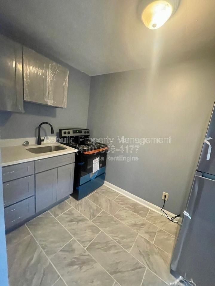 4037 Edgewood Rd #1 - Photo 6 of 12