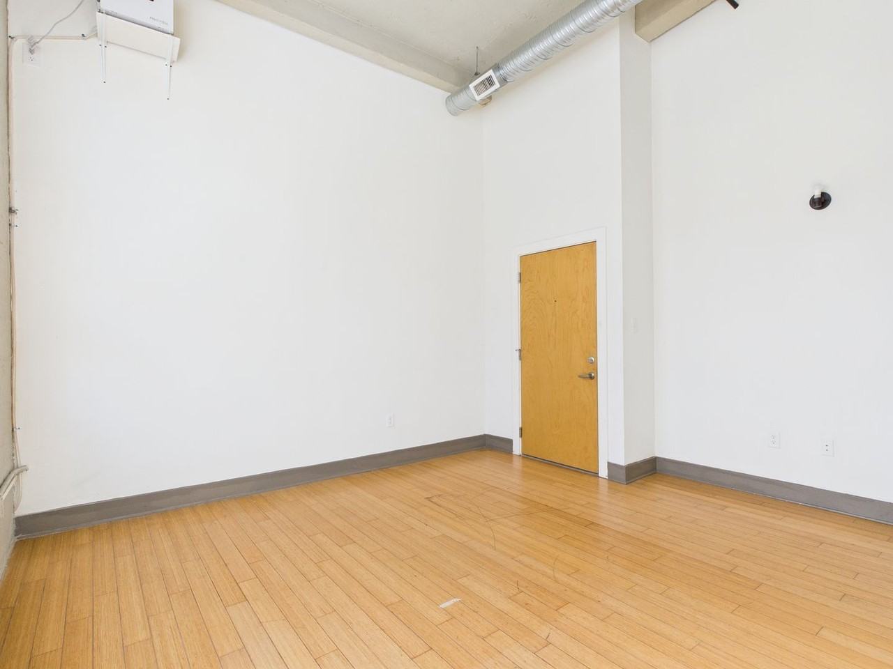 815 Perry St #326 - Photo 2 of 21