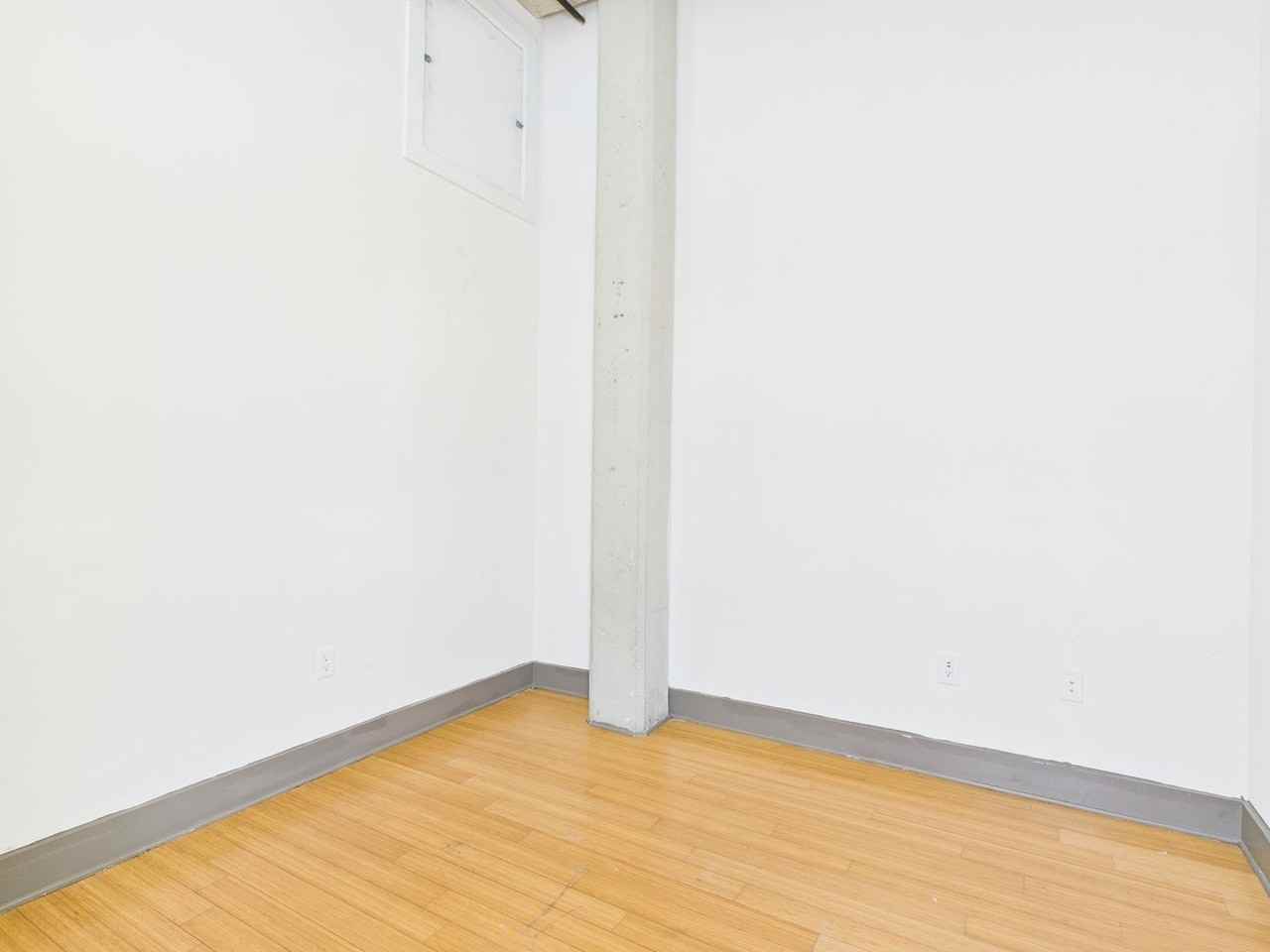 815 Perry St #326 - Photo 6 of 21