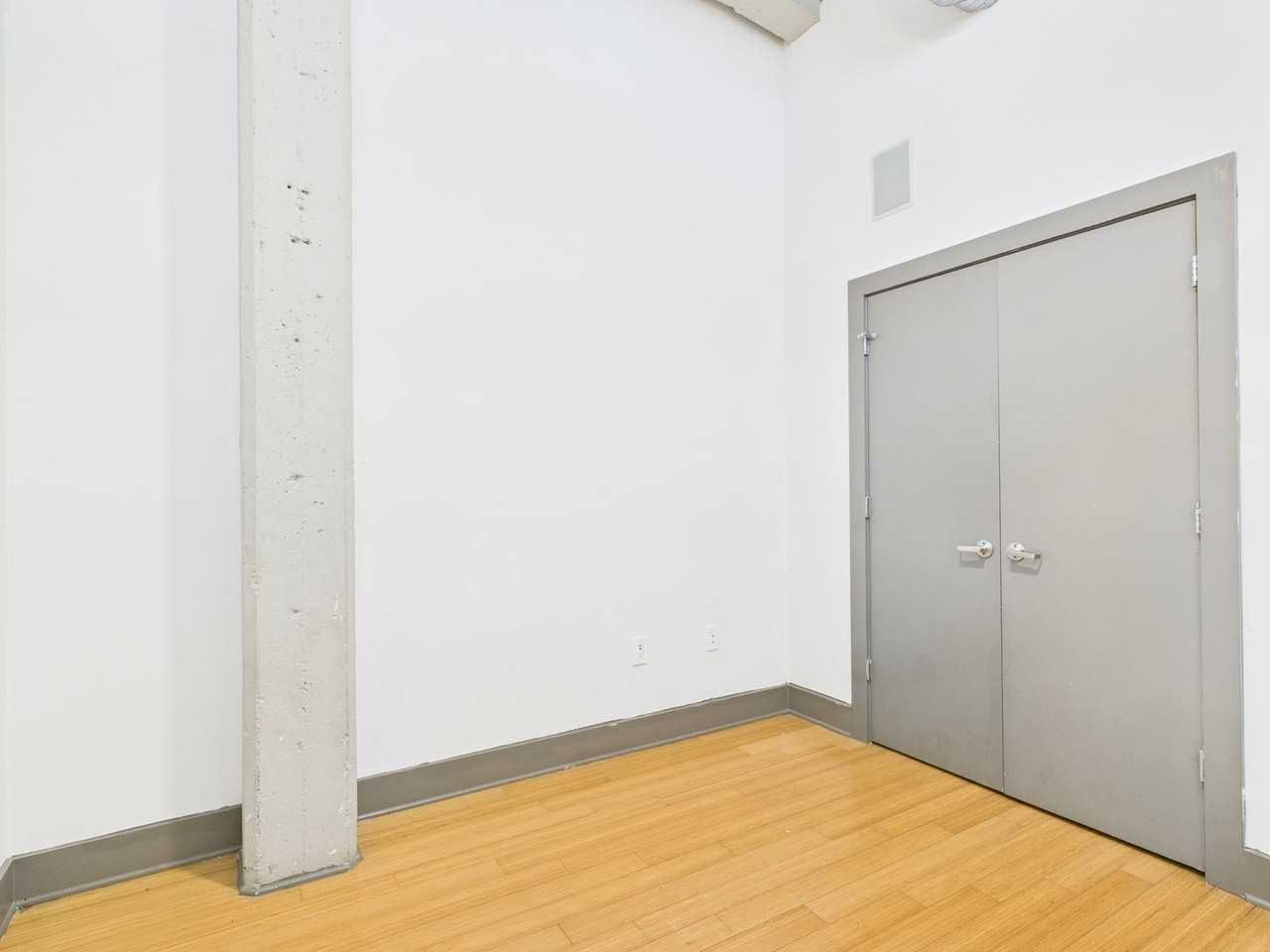 815 Perry St #326 - Photo 7 of 21