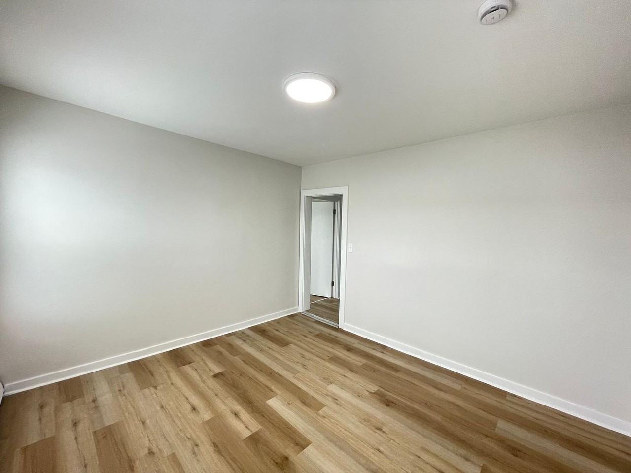 124 Beech St #2S - Photo 3 of 22