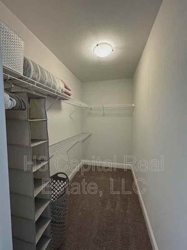 1401 Miami Ct - Photo 7 of 38