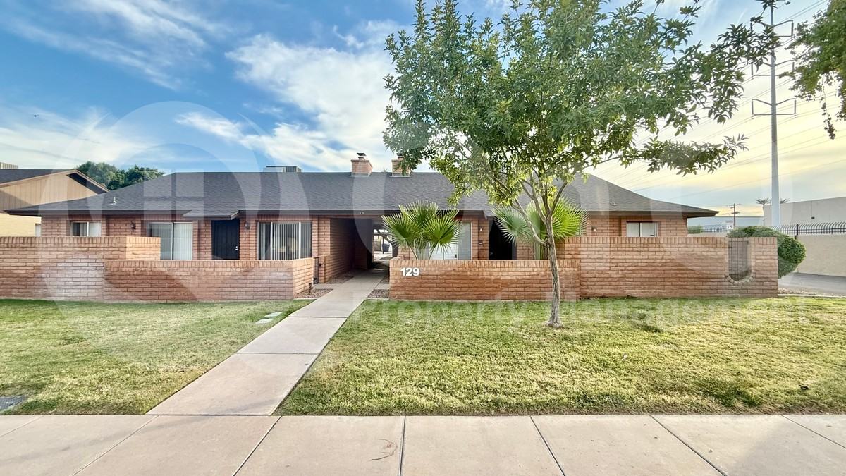 129 West Loma Vista Drive #101 - Photo 3 of 31