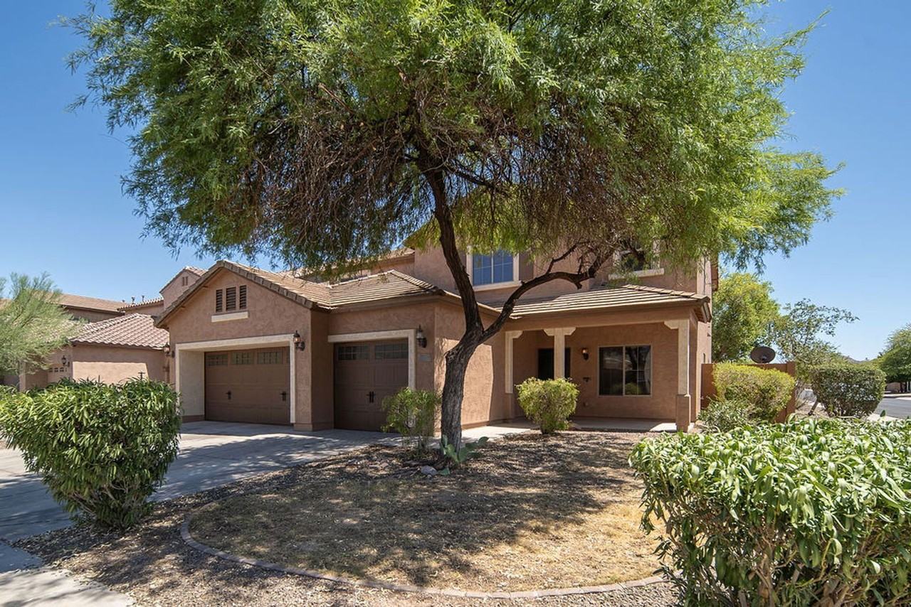 26197 W Potter Dr - Photo 2 of 22
