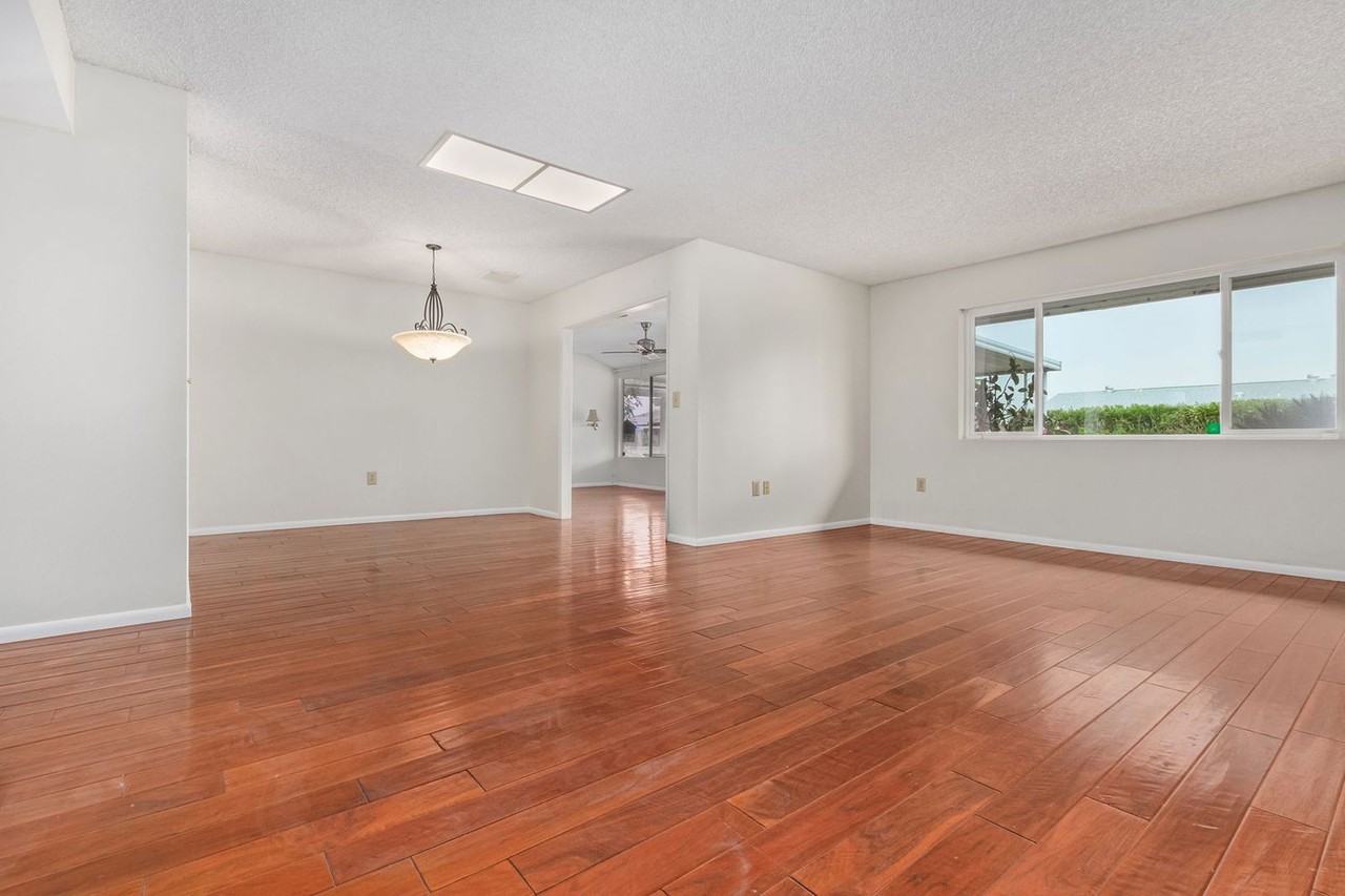 14022 N Whispering Lake Dr - Photo 4 of 23