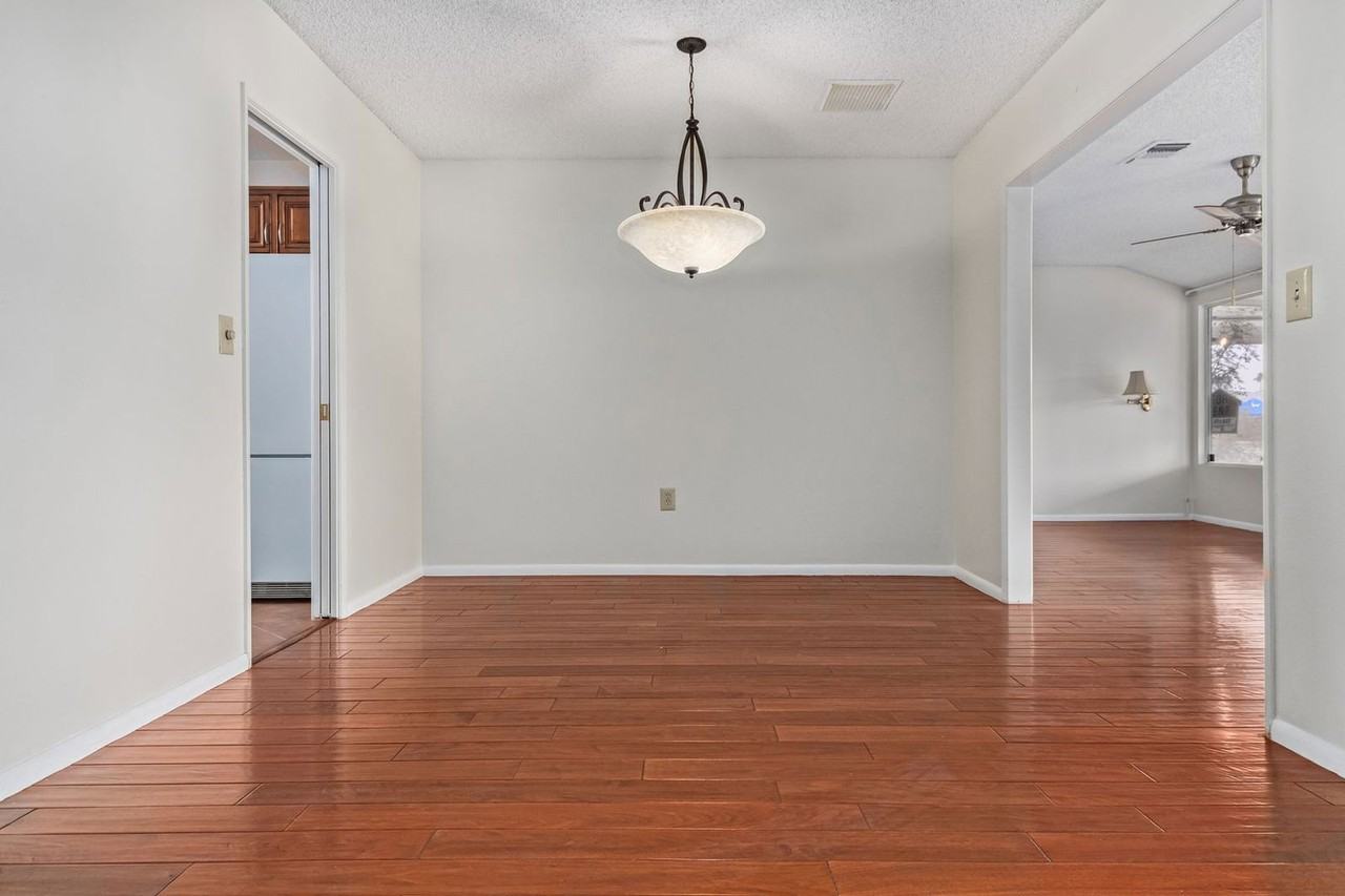 14022 N Whispering Lake Dr - Photo 5 of 23