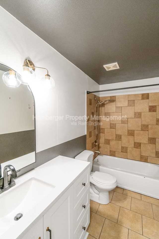 13125 E 16th Ave - Photo 6 of 21