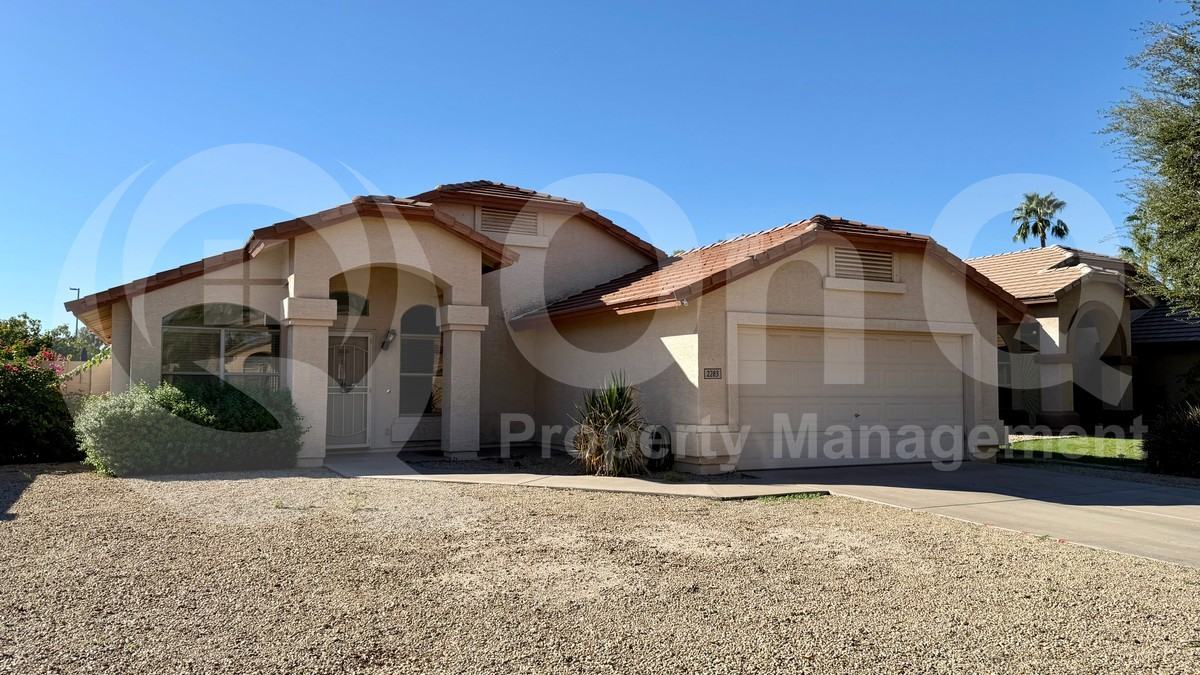 2283 East Smoke Tree Road