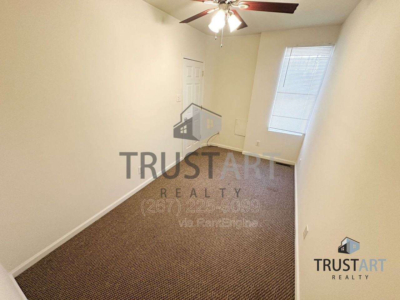 2034 N Cleveland St - Photo 6 of 16