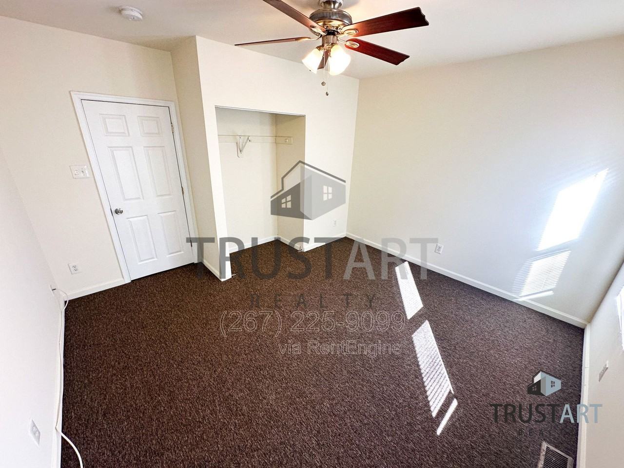 2034 N Cleveland St - Photo 7 of 16