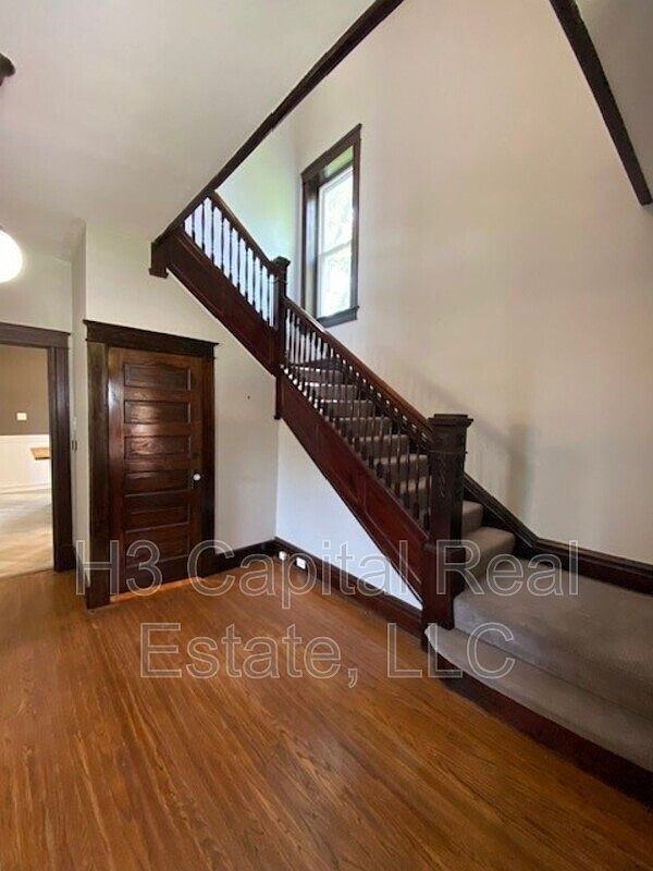 3311 West Main Street - Photo 3 of 25