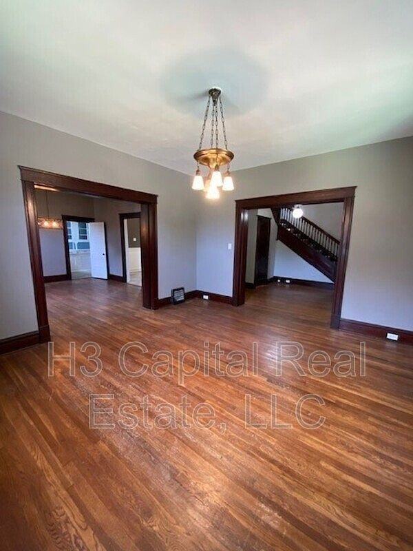 3311 West Main Street - Photo 6 of 25