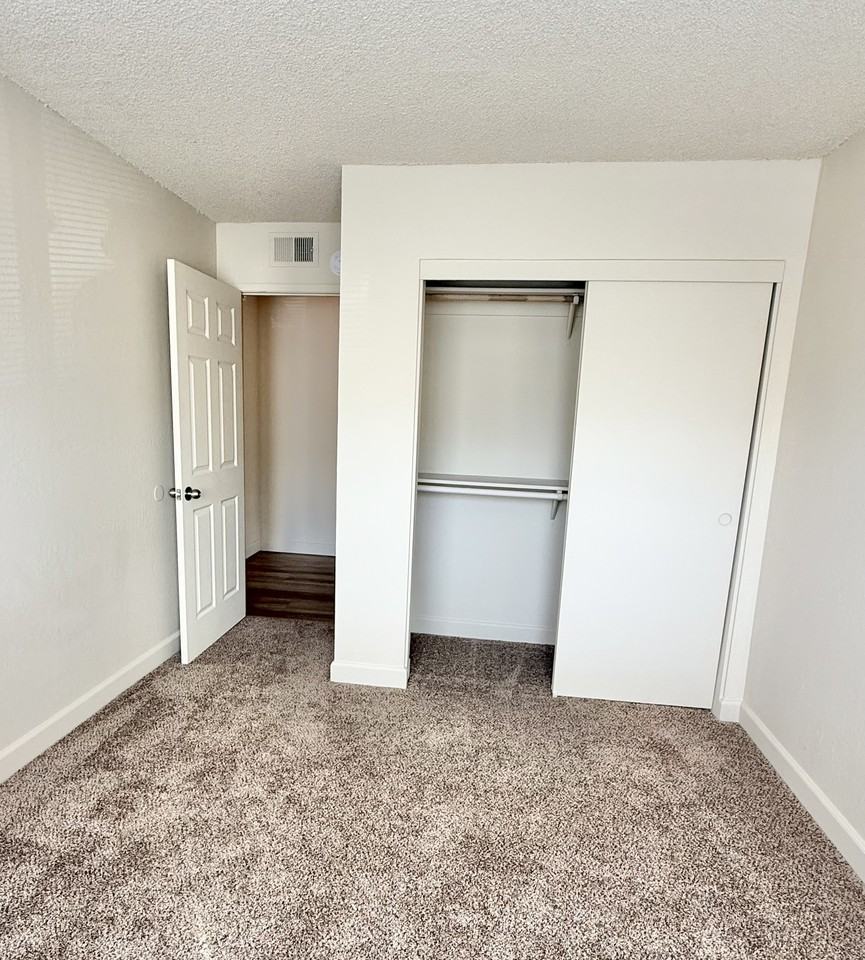 2120 Chrysler Dr #2 - Photo 7 of 11