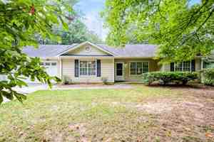 featured image of 1577 Red Briar Way