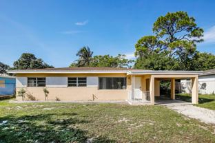 631 Sw 31st Ave - Photo 1 of 1