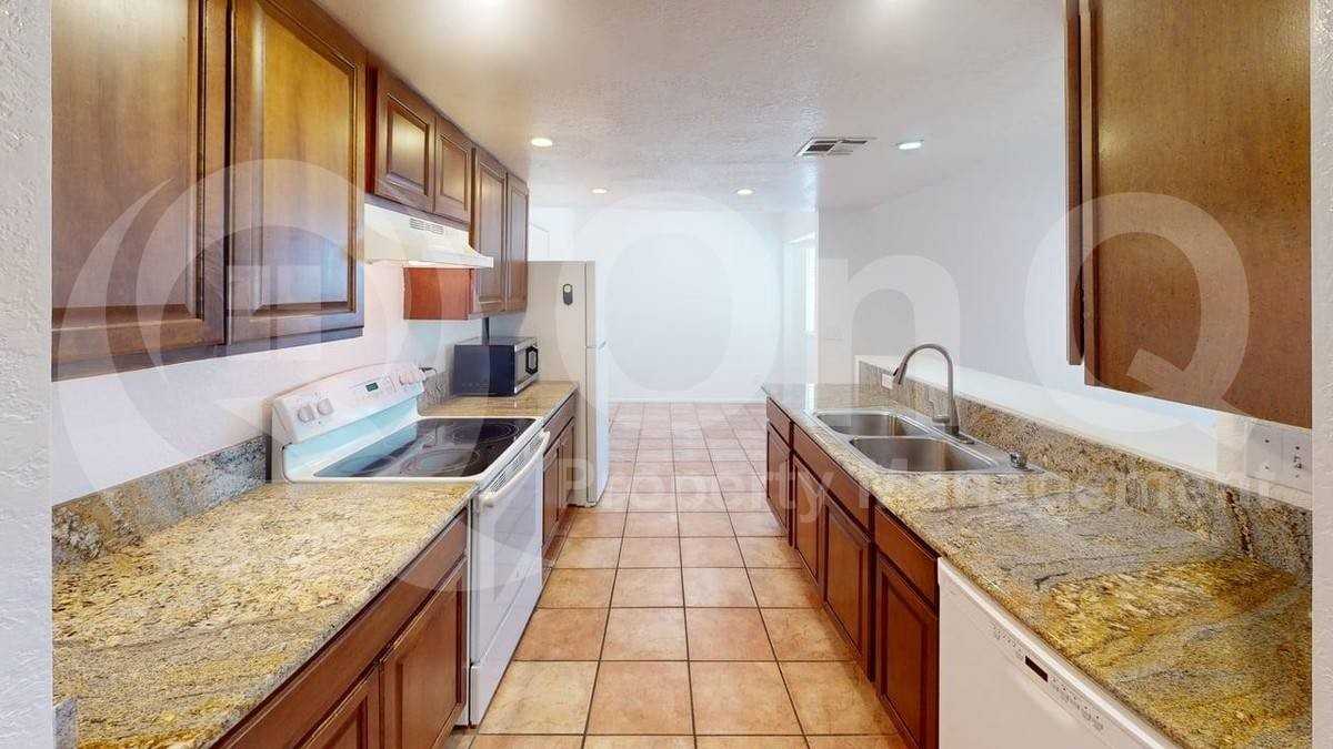 10213 Sky Castle Way - Photo 4 of 10