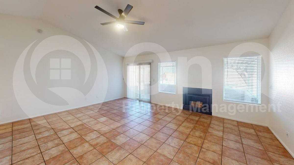 10213 Sky Castle Way - Photo 6 of 10