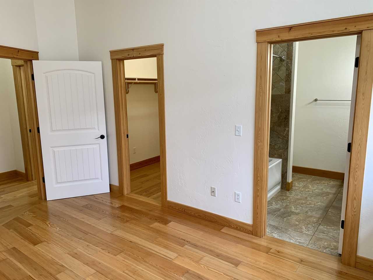 636 Logan St #B - Photo 4 of 46