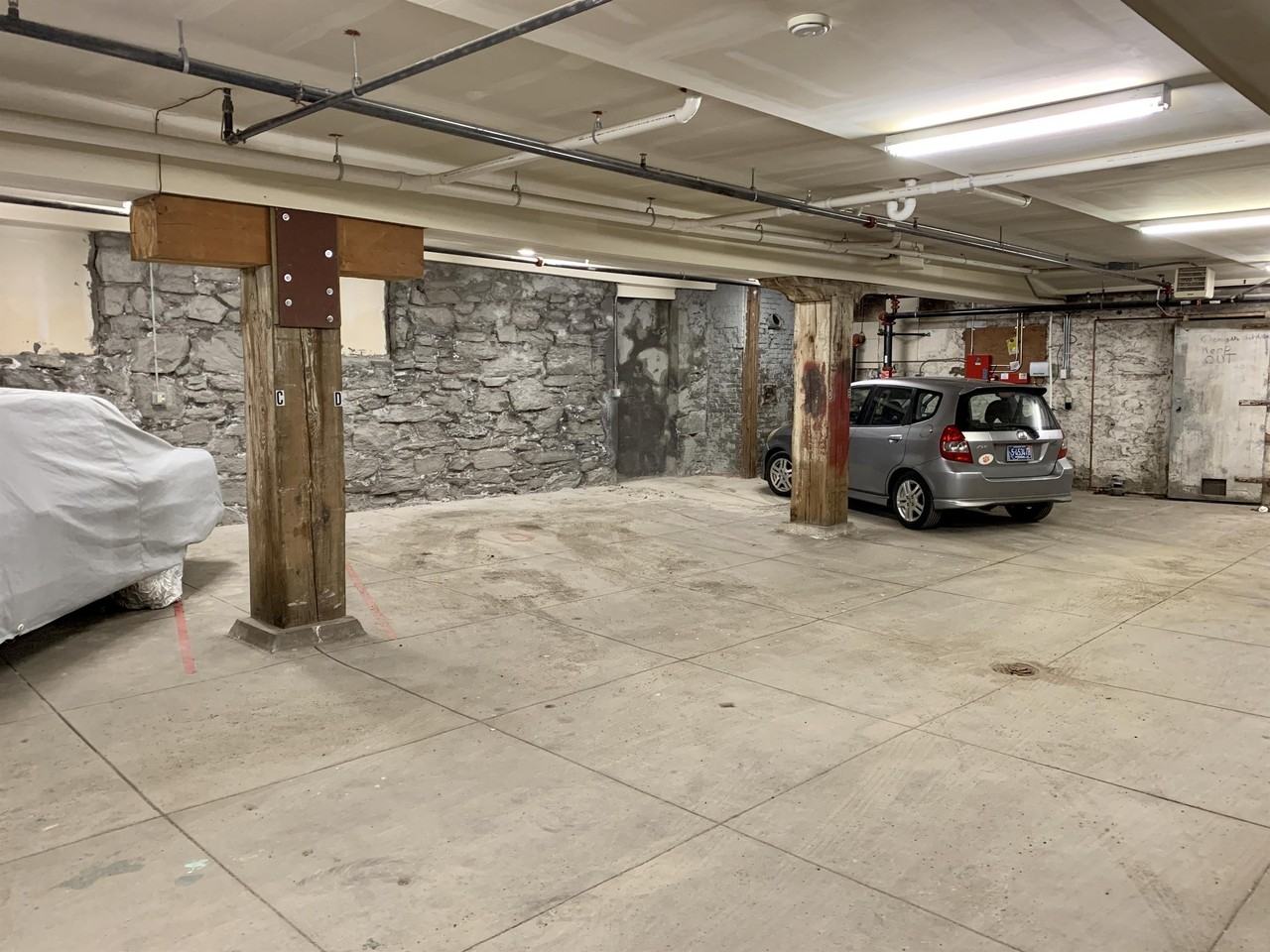 636 Logan St #B - Photo 7 of 46