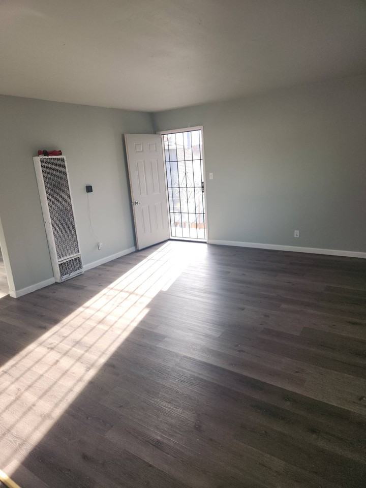 2015 82nd Ave #3 - Photo 7 of 7