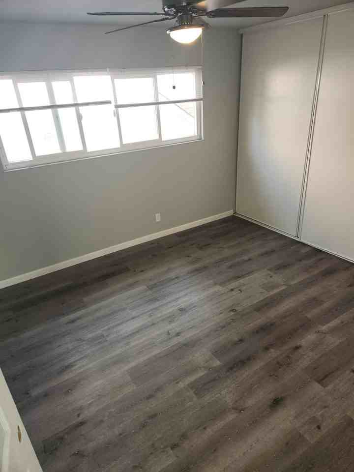 2015 82nd Ave #3 - Photo 6 of 7