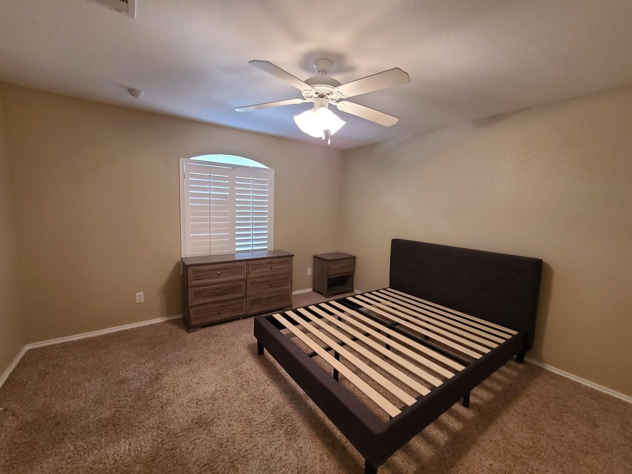 4631 Bowie Drive - Photo 2 of 11