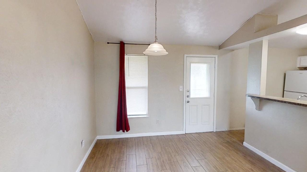 2988 Carroll Street - Photo 5 of 24