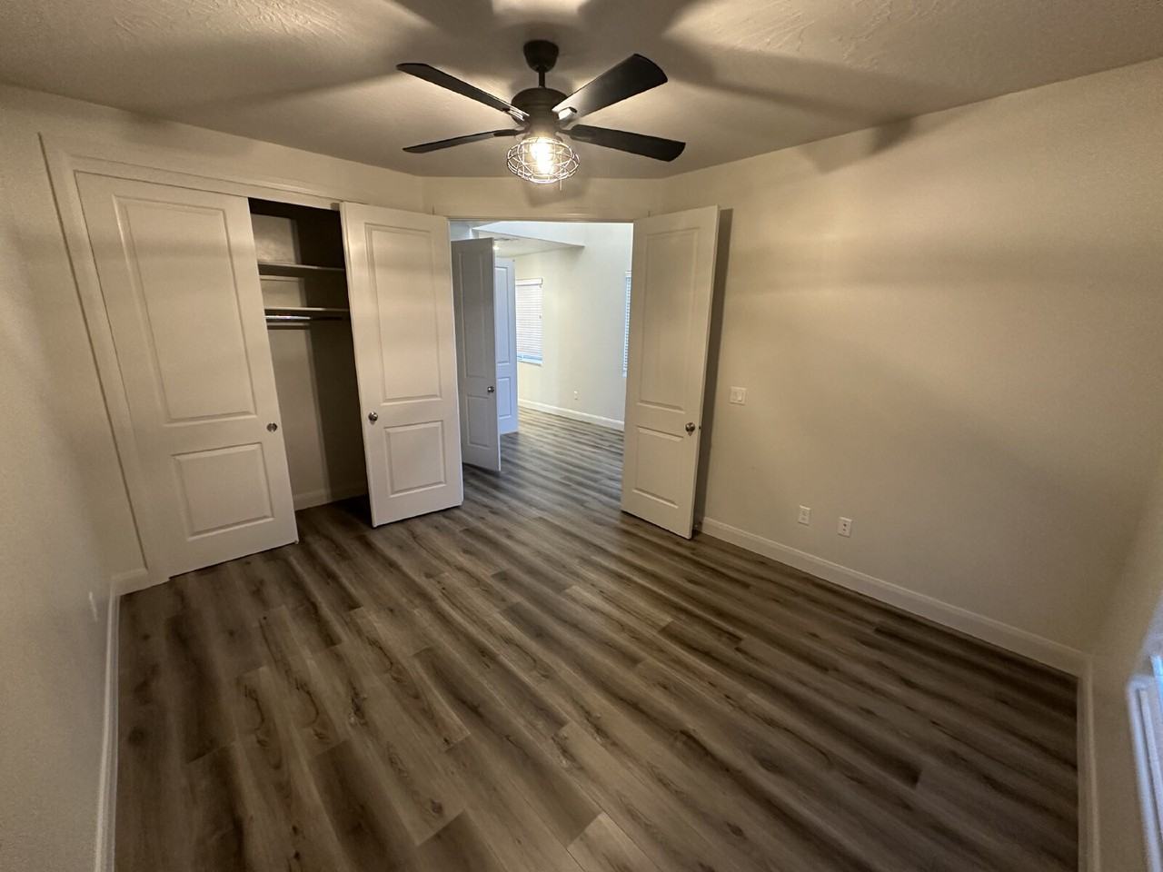 3226 E 2930 S - Photo 7 of 50