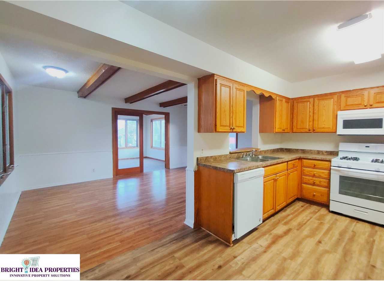 4818 Hampshire Ave N #1 - Photo 7 of 8