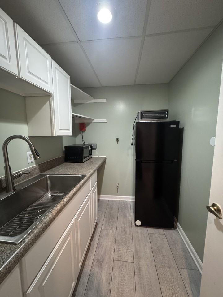 23 Surrey Run - Photo 6 of 8