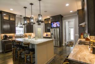 910A 11th Ave N - Photo 1 of 1