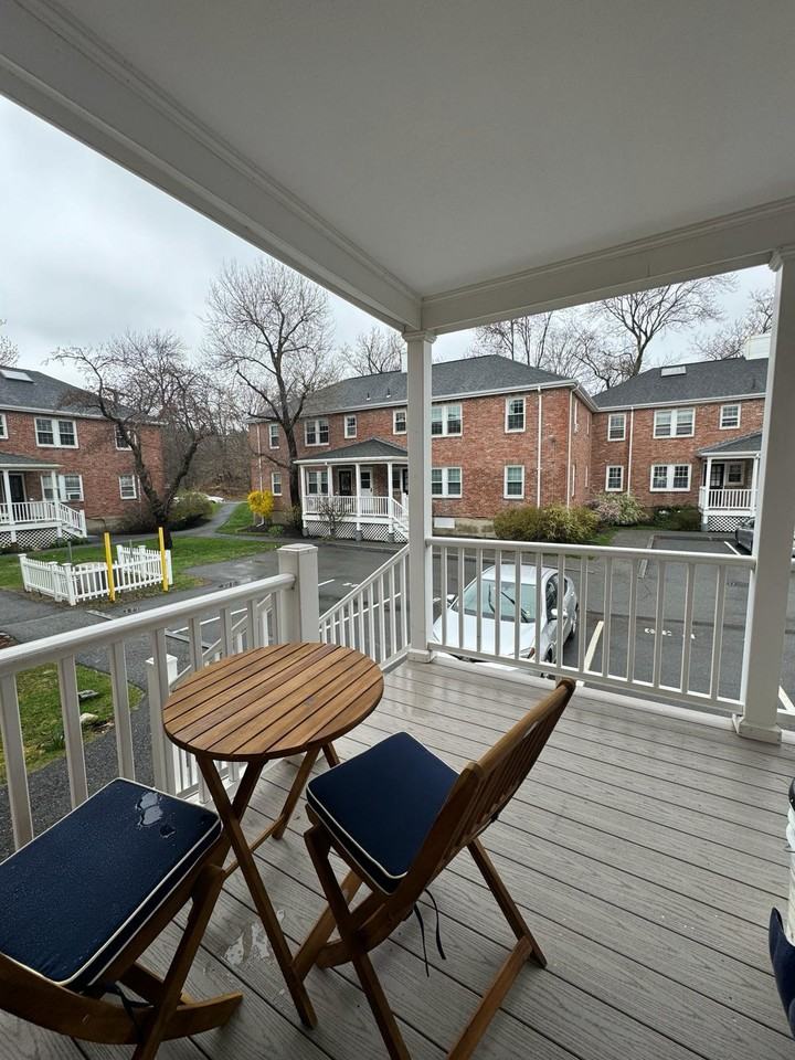 31 Hammond Pond Pkwy #2 - Photo 3 of 17