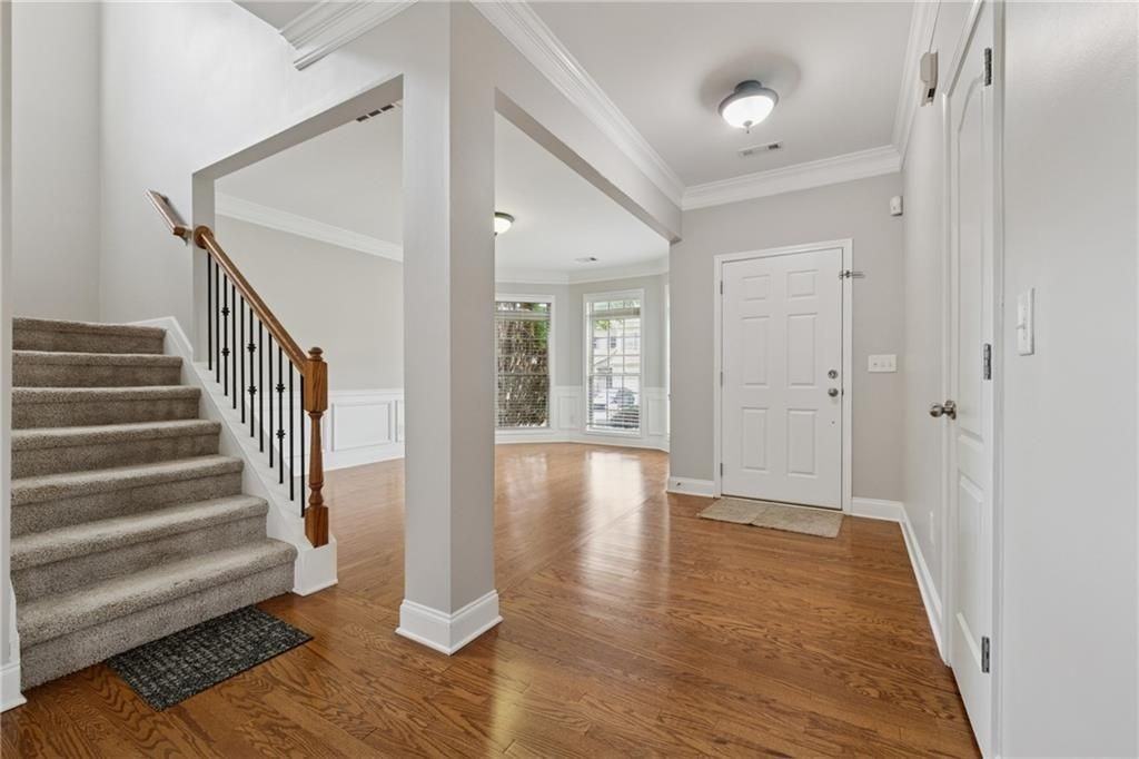 3080 Whitfield Ave - Photo 3 of 30