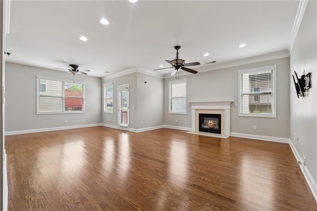 3080 Whitfield Ave - Photo 5 of 30