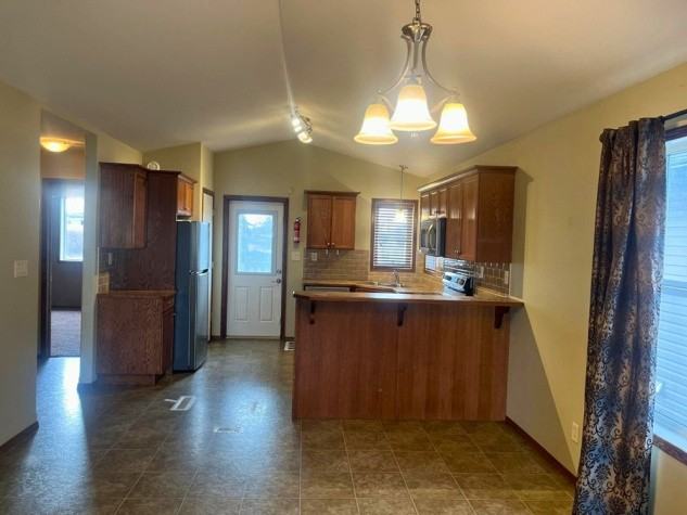 Full House in the lovely suburb of Inglewood - Photo 4 of 15