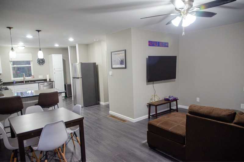 22 E Garfield St - Photo 4 of 18