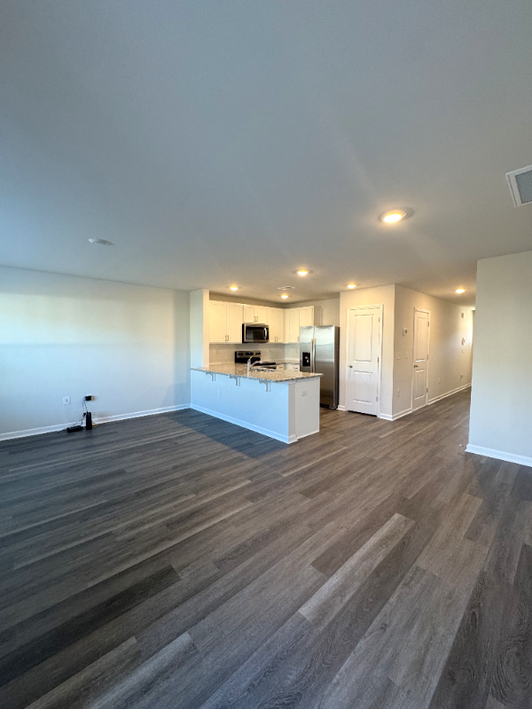 138 Bayou Loop - Photo 5 of 20