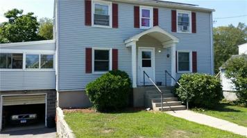 featured image of 11 Lathrop Ave #2ndFL