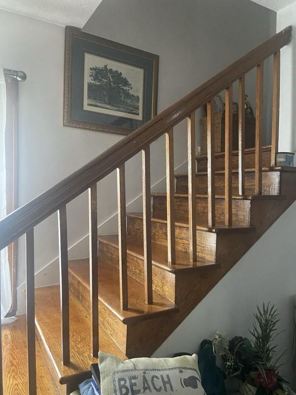 248 Pine St - Photo 3 of 7