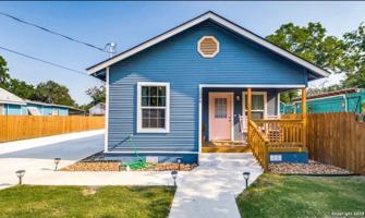 featured image of 1006 North Center #1