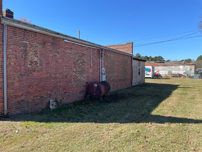 100 W Green St #1 - Photo 5 of 6