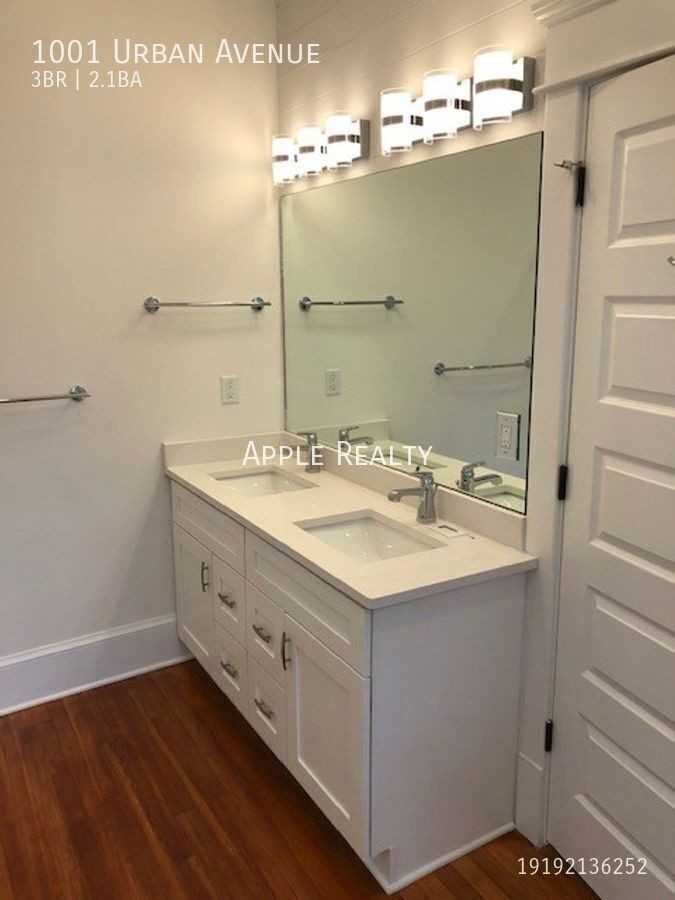 1001 Urban Ave - Photo 4 of 24