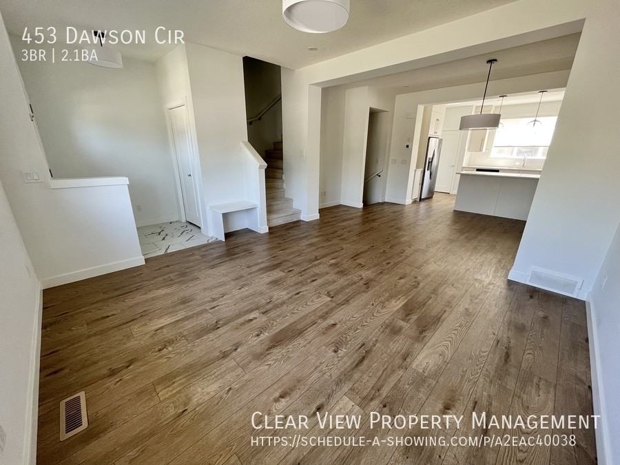 453 Dawson Cir - Photo 5 of 30